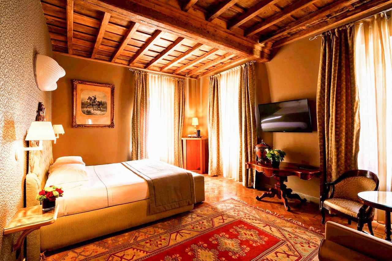 Valadier Hotell